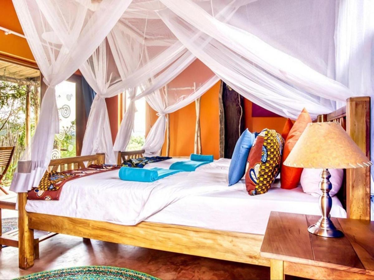 Chameleon Hill Forest Lodge Bwindi Exterior photo
